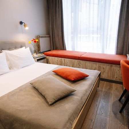 Time Hotel Kyiv Exterior foto